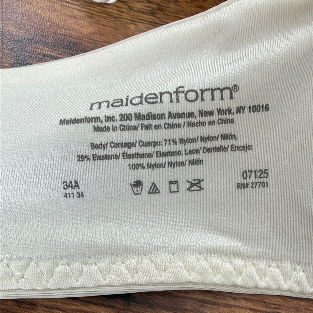 Maidenform Ivory/Beige Lace Push-Up Bra - Picture 6 of 6